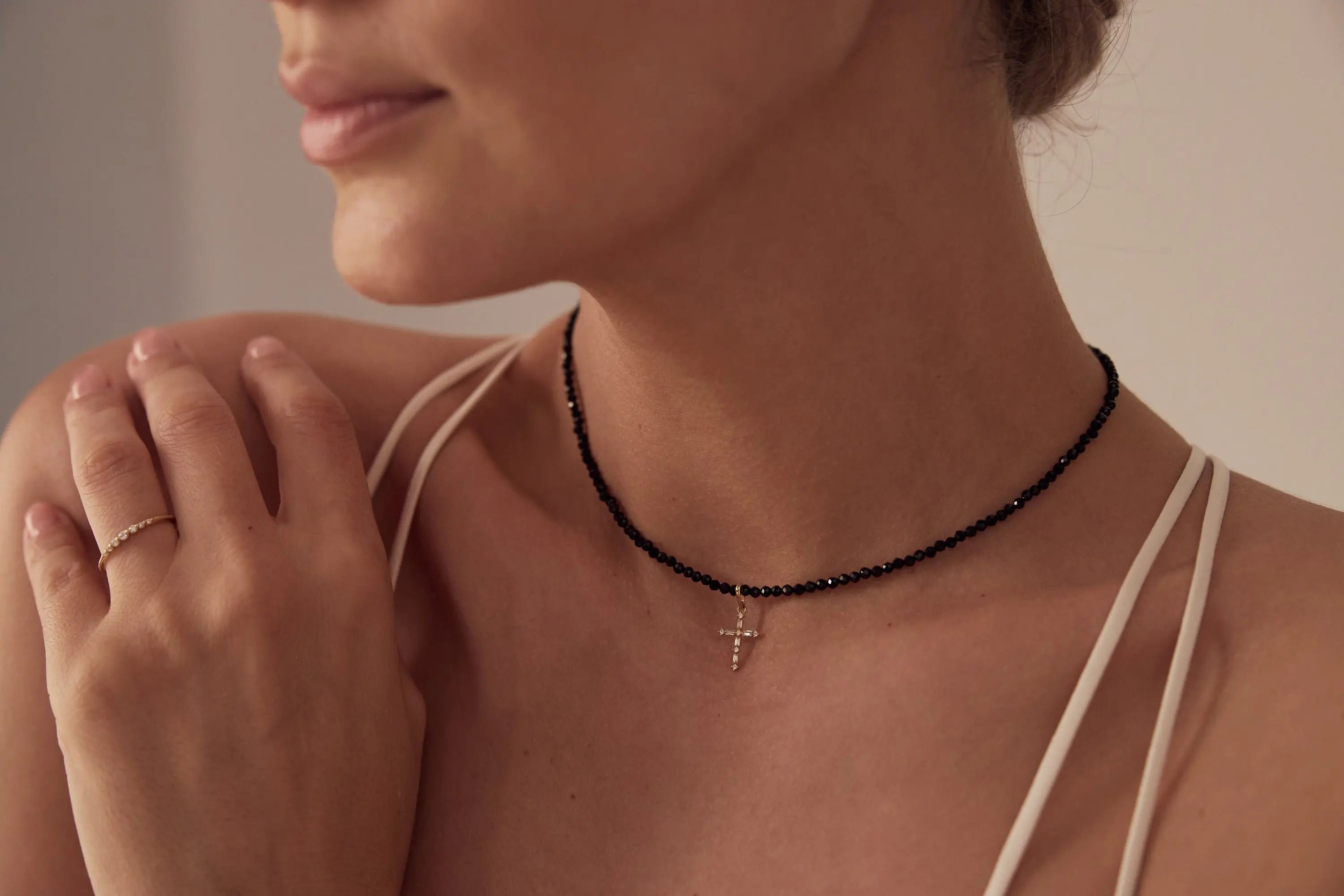 Colier Spinel Like a Prayer Lisa&Co.