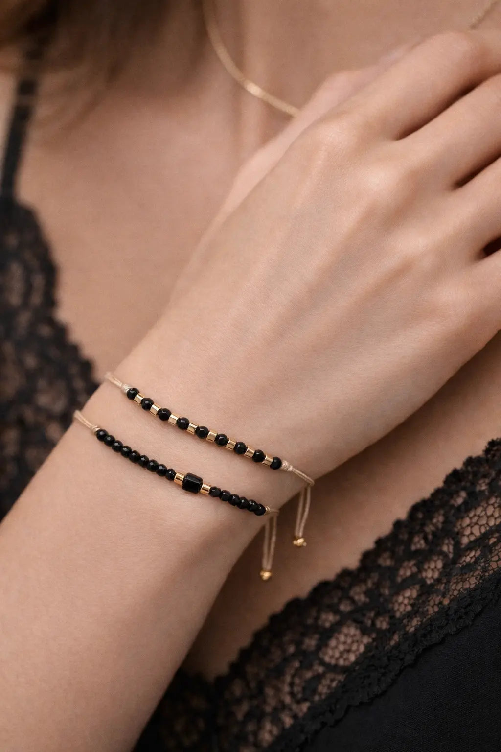 Brățară pe șnur Spinel III Lisa&Co.