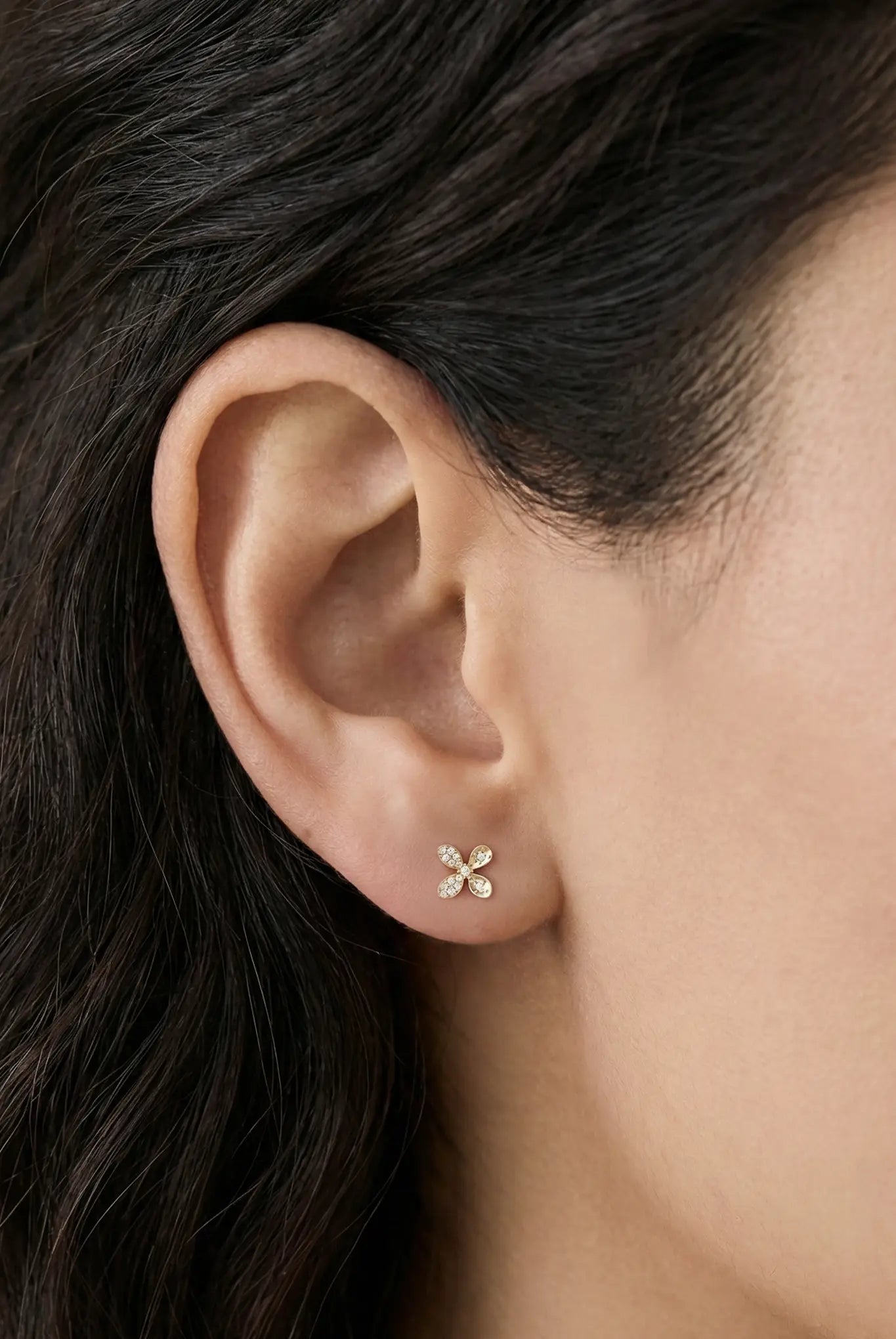 Cercei Argint Shiny Flower LisaConcept