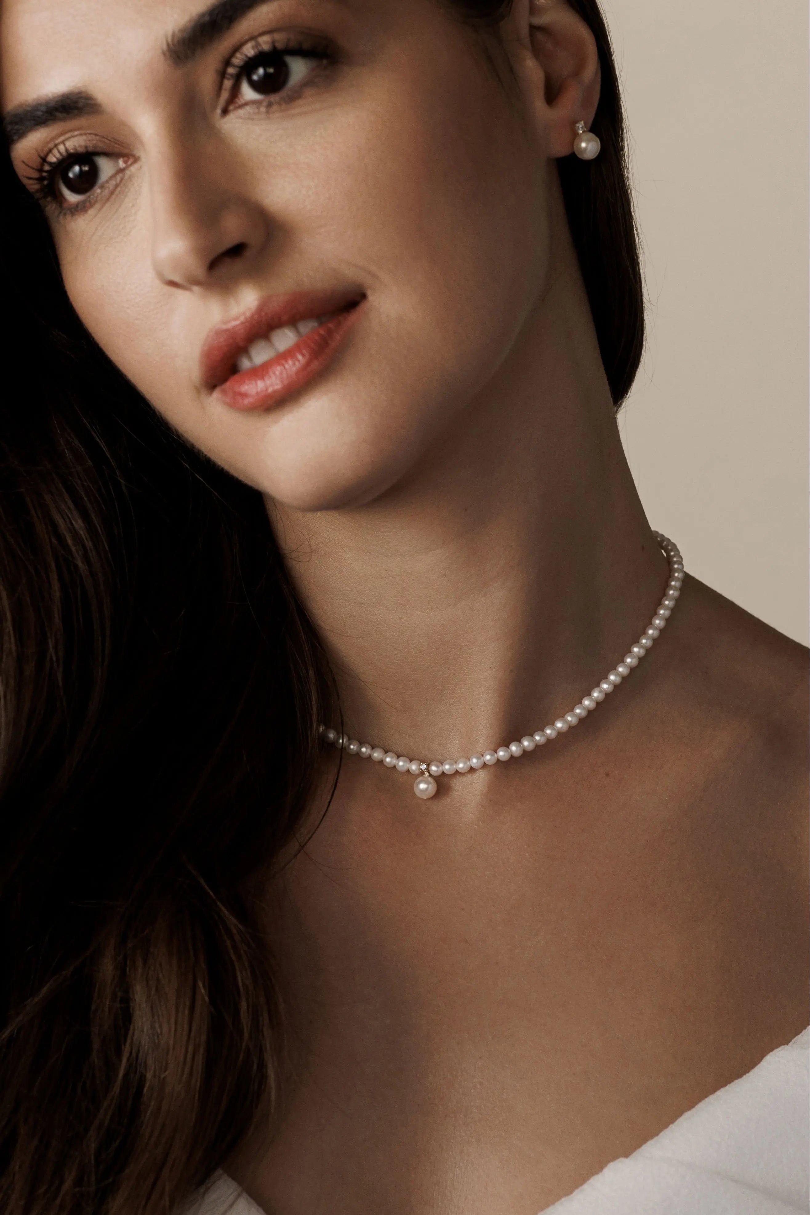 Colier Aur Mini Pearls - fine Lisa&Co.